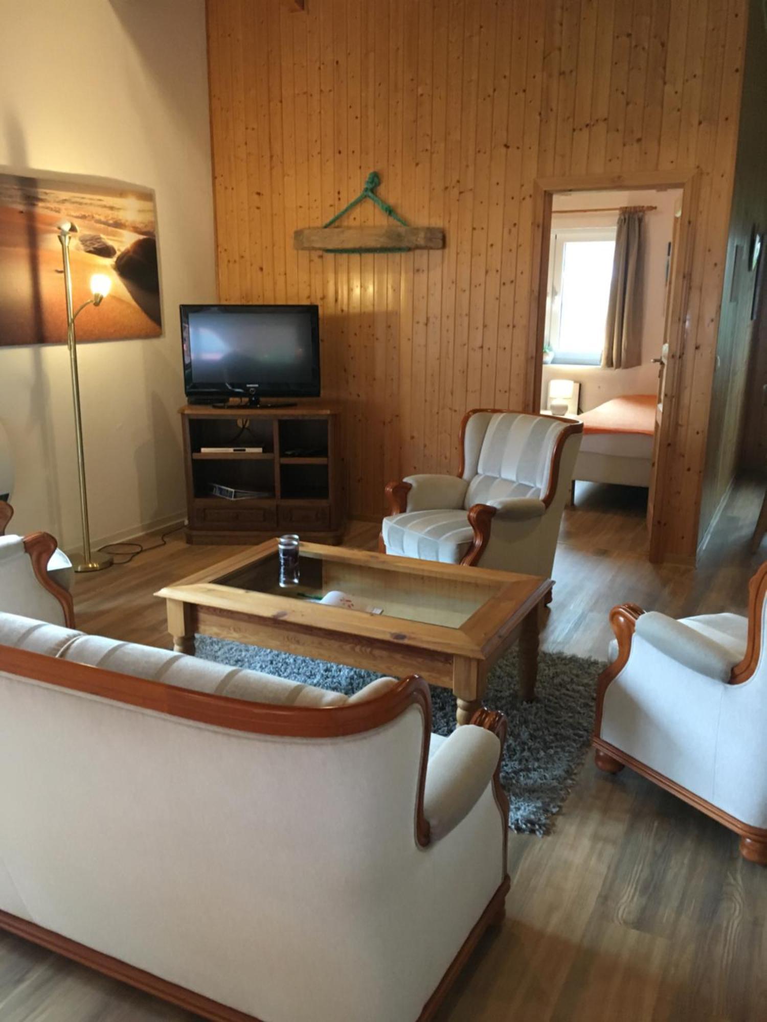 אוטרנדורף Gaestehaus Zur Linde מראה חיצוני תמונה