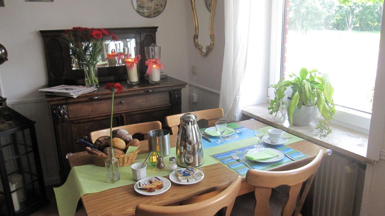 אוטרנדורף Gaestehaus Zur Linde מראה חיצוני תמונה