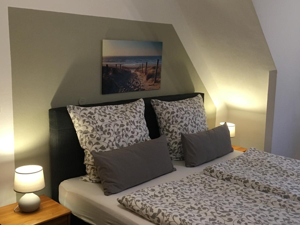 אוטרנדורף Gaestehaus Zur Linde מראה חיצוני תמונה